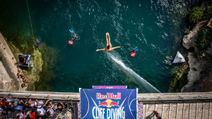 Danas veliko finale Red Bull Cliff Divinga u Mostaru