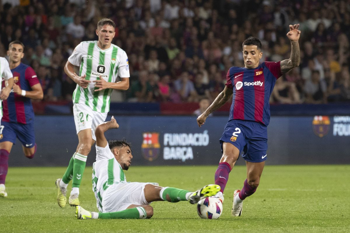 Pritisni peticu i započni igricu: Barcelona razbila Betis Pritisni peticu i započni igricu: Barcelona razbila Betis