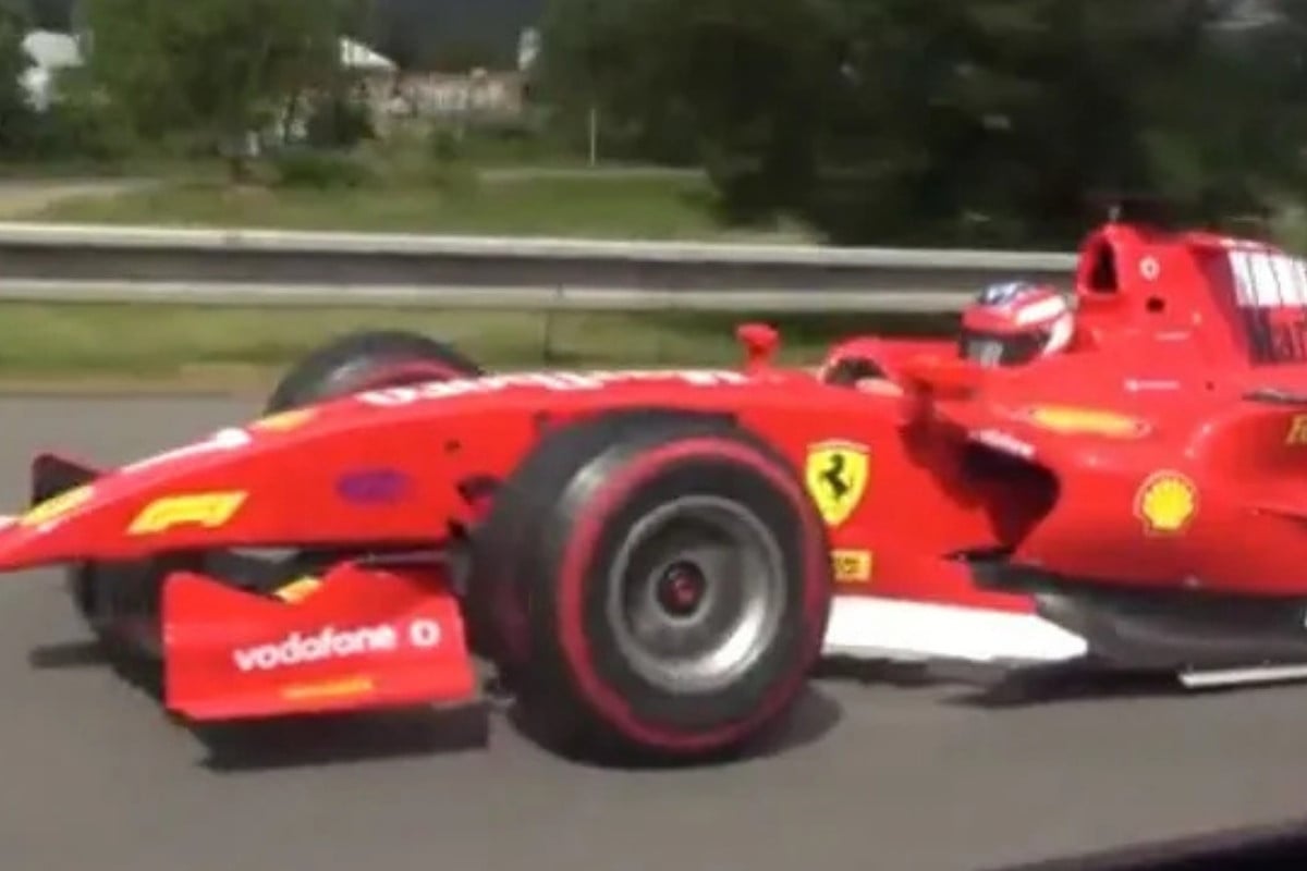 Godinama je vozio 'Ferrari F1 bolid' po cestama: Sada je konačno pao u ruke policije