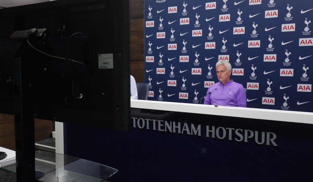 Tottenham pokazao kako izgledaju press konferencije u Premiershipu, Mourinhu ništa nije bilo jasno