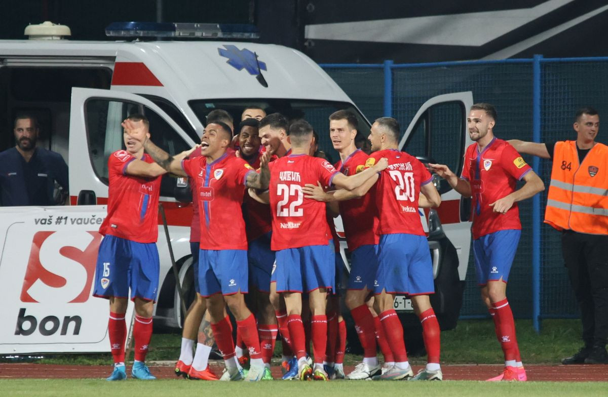 Poznati sastavi APOEL-a i Borca