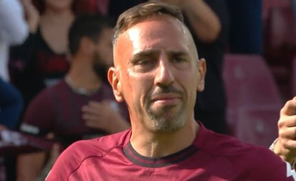 I kamen bi zaplakao: Ribery po posljednji put izašao na teren, a onda je vidio šta se dešava
