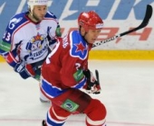 Fetisov ponovo na ledu