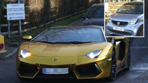 Aubameyang pokazao zlatnog Lamborghinija, a onda je Xhaka parkirao svoju "zvijer"