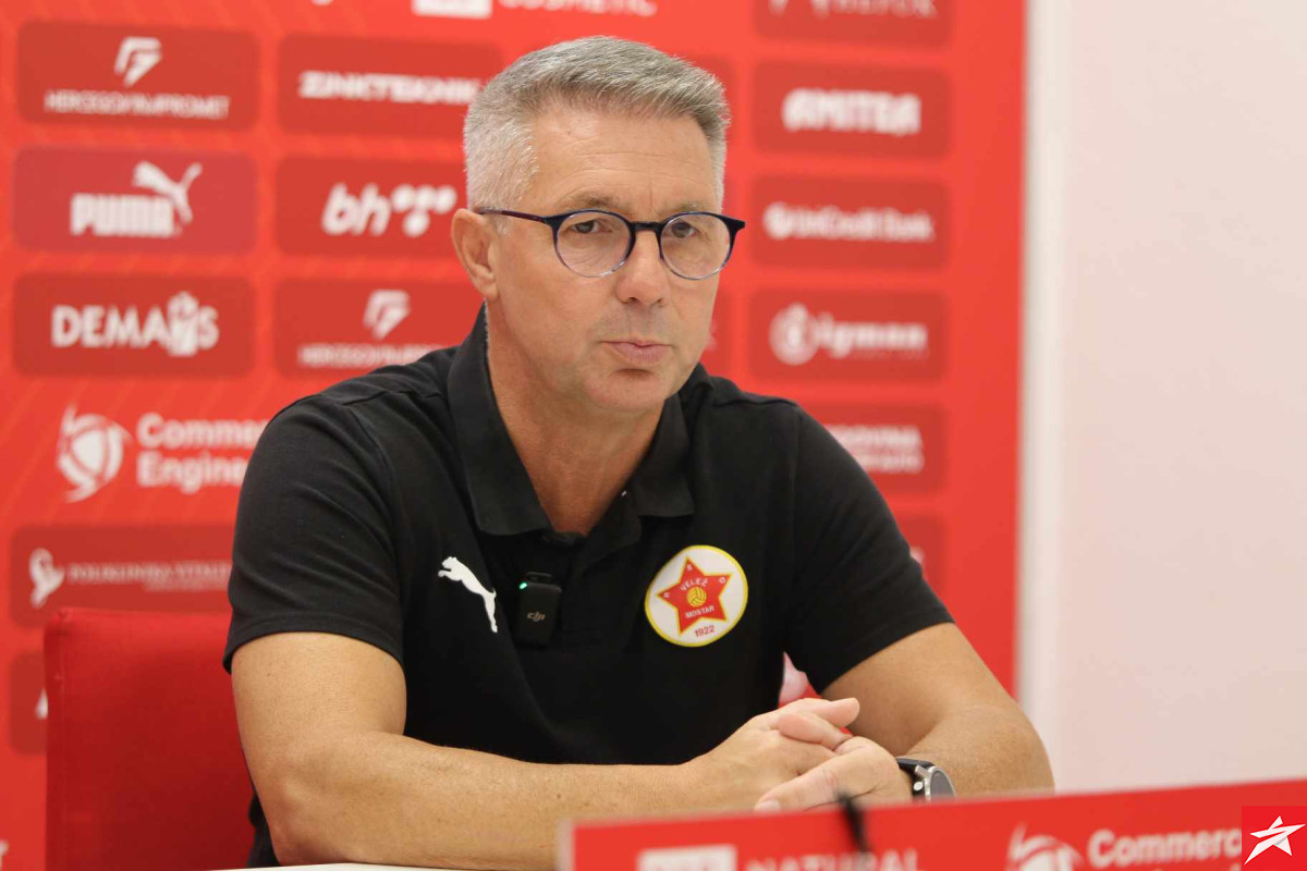 Čanadi hvalio dvojicu fudbalera Željezničara, ali poručuje: "Moramo biti dominanti i hrabri" Čanadi hvalio dvojicu fudbalera Željezničara, ali poručuje: "Moramo biti dominanti i hrabri"