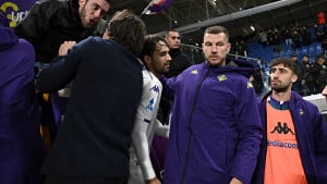 Raspad sistema u Fiorentini: Džeko i društvo otišli u karantin, mora ih čuvati policija