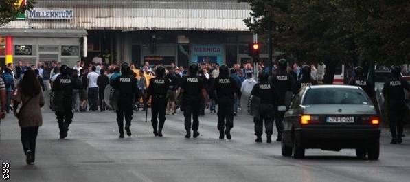 Ratna zona oko Grbavice