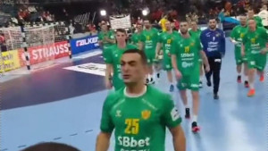 Crnogorski rukometaš pljunuo makedonske navijače, EHF ga kaznio