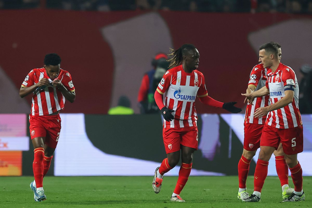Da čovjek ne povjeruje - Crvena zvezda ismijava Real Madrid! Da čovjek ne povjeruje - Crvena zvezda ismijava Real Madrid!