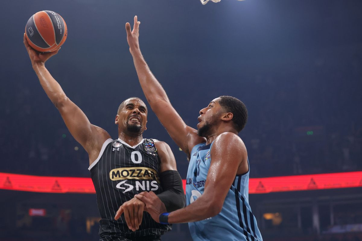 Brandon Davies napušta Partizan? Brandon Davies napušta Partizan?