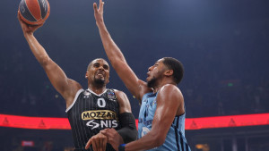 Brandon Davies napušta Partizan?