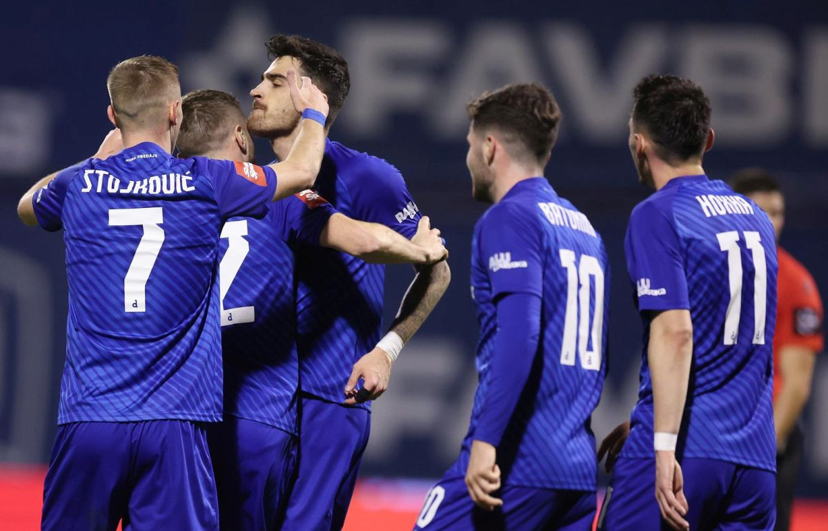 Kulenovićev (ne)promišljen potez nakon gola, da ga Gattuso trenira već bi letio napolje Kulenovićev (ne)promišljen potez nakon gola, da ga Gattuso trenira već bi letio napolje