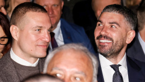 Opet mutni poslovi! Dok je Vidić osramoćen, Kolarov je dobio šta je htio: "Dripac, ulizica, poltron"