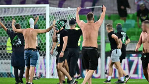 Kratak je put od ljubavi do mržnje na Balkanu: "Spakujte vaše Louis Vuitton torbice"