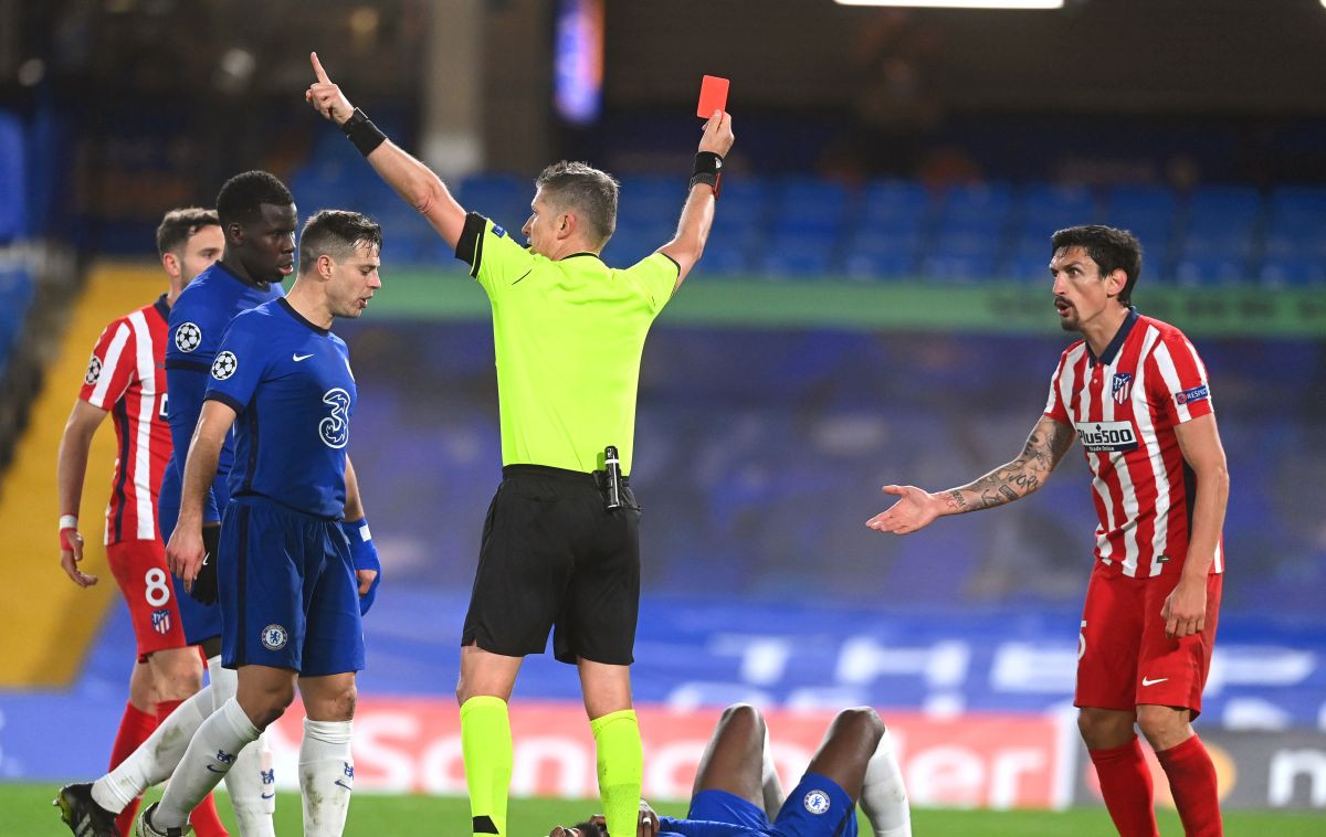 UEFA žestoko kaznila Stefana Savića!