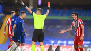 UEFA žestoko kaznila Stefana Savića!