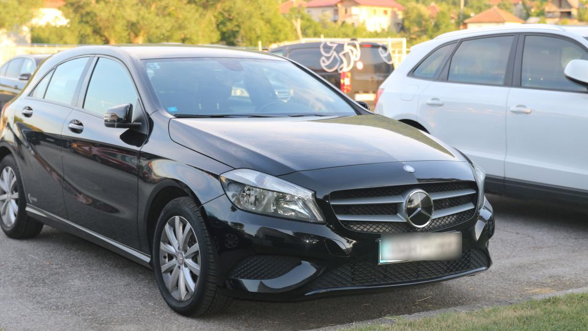 Vozni park Plavih sa Grbavice: Ko vozi "Punta", a ko "X6"?