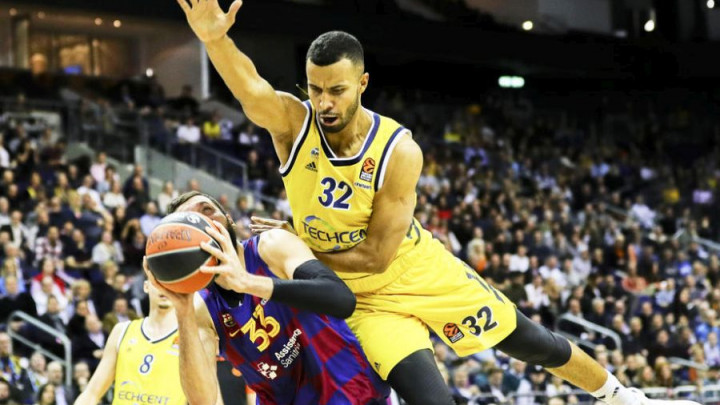 Mirotić u Barceloni do 2025. godine