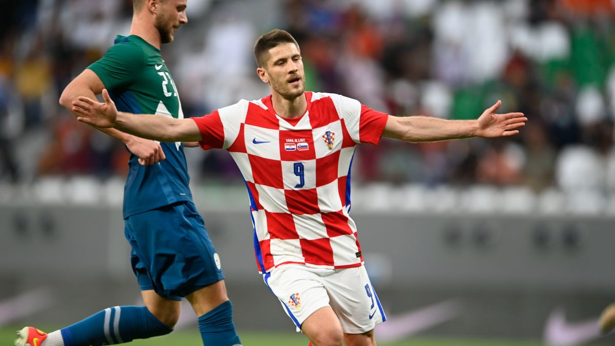 Vatreni ugašeni u 91. minuti: Umjesto da deklasiraju Slovence, Hrvati ostali bez pobjede Vatreni ugašeni u 91. minuti: Umjesto da deklasiraju Slovence, Hrvati ostali bez pobjede