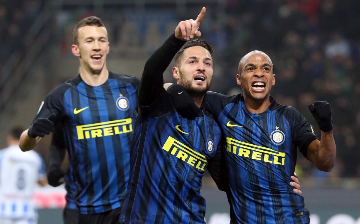 Inter ga se konačno riješio: Joao Mario pred šokantnim transferom