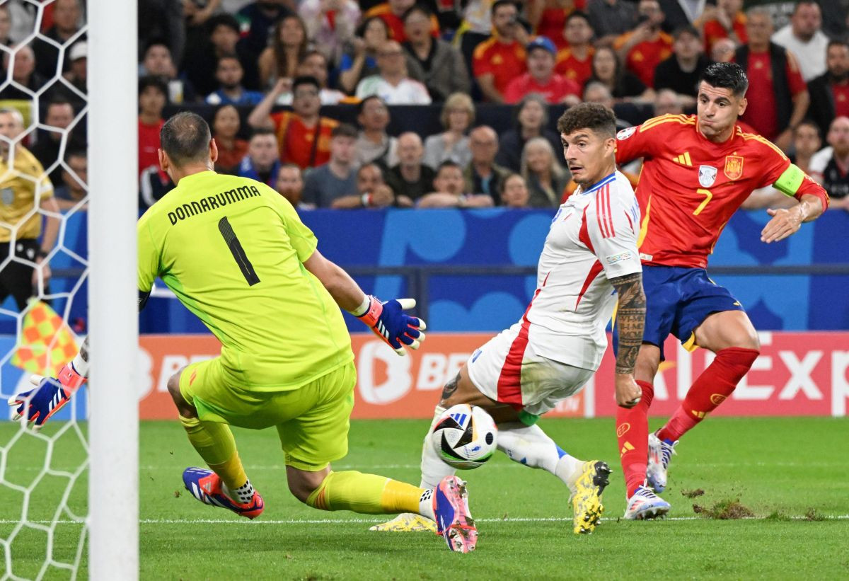 EURO 2024 iz minute u minut: GOOOOL, Španci poveli, ni Donnarumma sada ništa nije mogao EURO 2024 iz minute u minut: GOOOOL, Španci poveli, ni Donnarumma sada ništa nije mogao