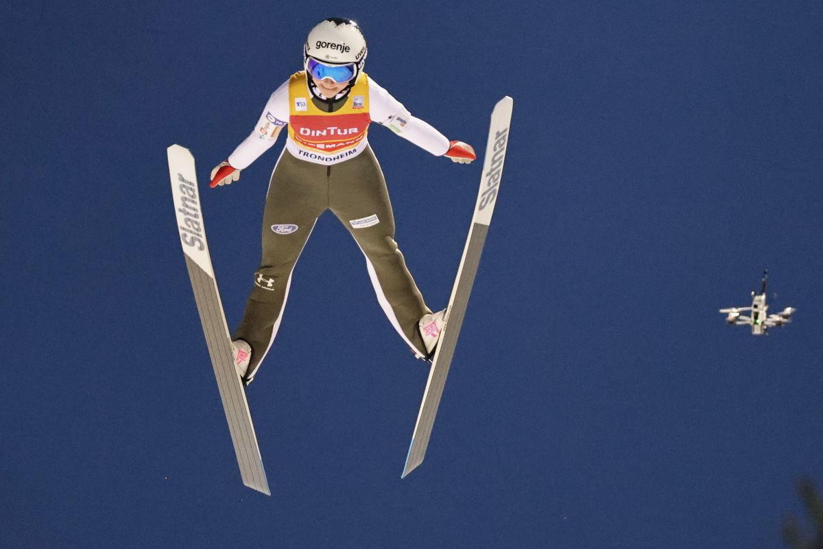 Počela nova sezona ski-skokova: Njemačka slavila, Slovenka sjajnim letom ostavila bez teksta