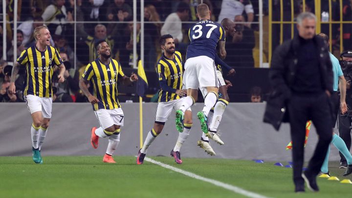 Novi udarac za Mourinha: Poraz Manchestera u Istanbulu