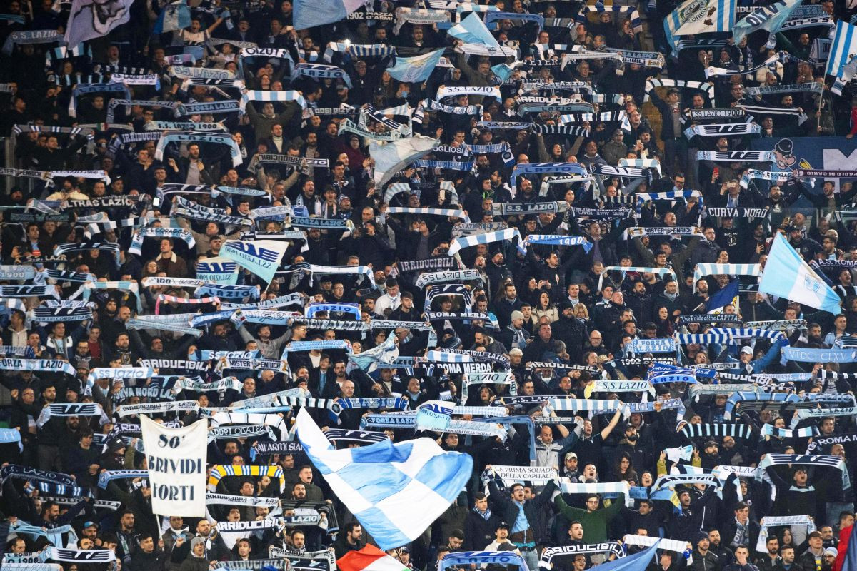 Lazio poslao pisma svojim navijačima, traži naknadu štete Lazio poslao pisma svojim navijačima, traži naknadu štete