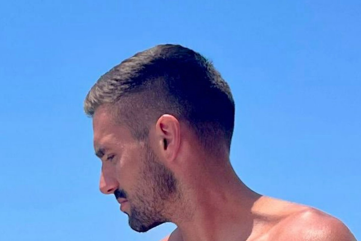 Ni Ronaldo mu ravan nije: Slavni Srbin 'pomeo' konkurenciju i doveo žene do ludila Ni Ronaldo mu ravan nije: Slavni Srbin 'pomeo' konkurenciju i doveo žene do ludila