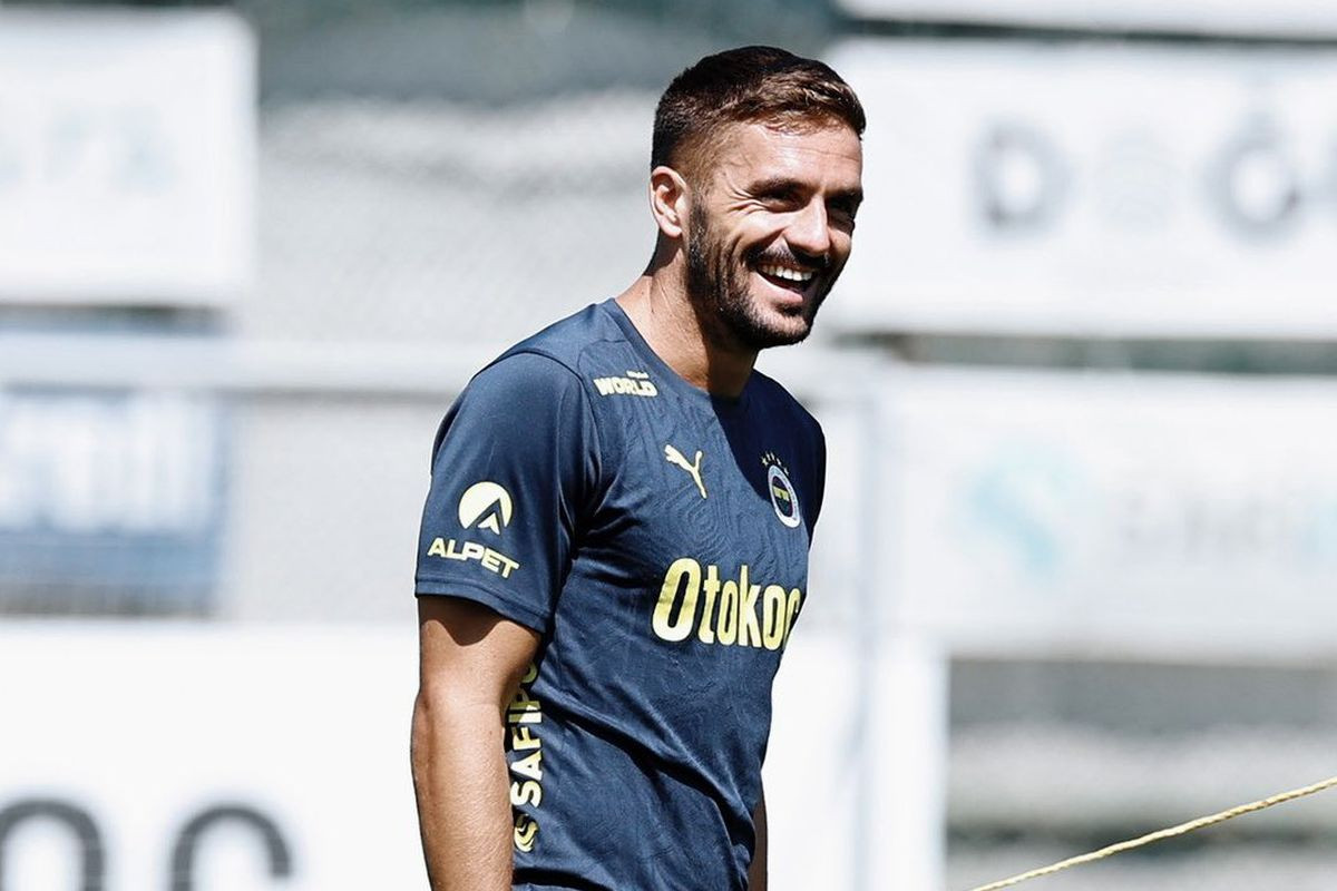Ponuda je na stolu: Dušan Tadić između ogromnog novca i fudbala