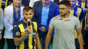 Prvo mu je Kolašinac uništio karijeru, a sada izborom novog kluba vidi se koliko je pao na dno
