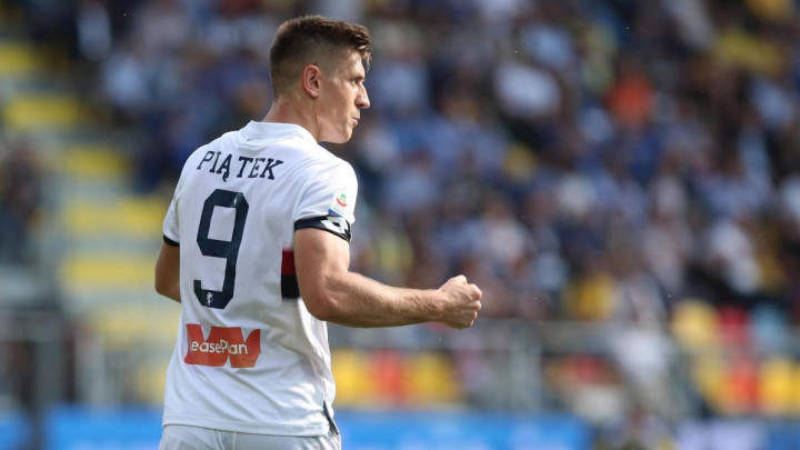 Poljskom napadaču se divi Italija: Ko je Krzysztof Piatek?