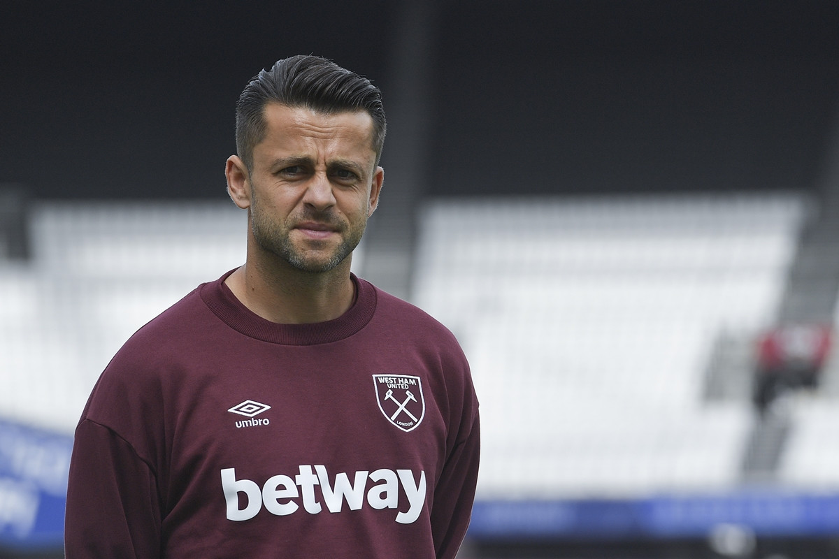 Fabianski više ne može da šuti, odlučio je da isproziva trenera: "Razočaran sam ovim što se desilo" Fabianski više ne može da šuti, odlučio je da isproziva trenera: "Razočaran sam ovim što se desilo"