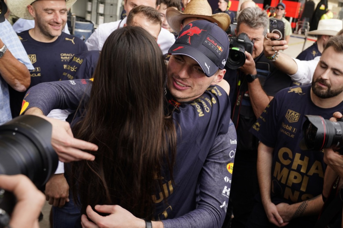 Odlučio je stati u kraj špekulacijama: Verstappen otkrio da li će se utrkivati i kada postane otac Odlučio je stati u kraj špekulacijama: Verstappen otkrio da li će se utrkivati i kada postane otac