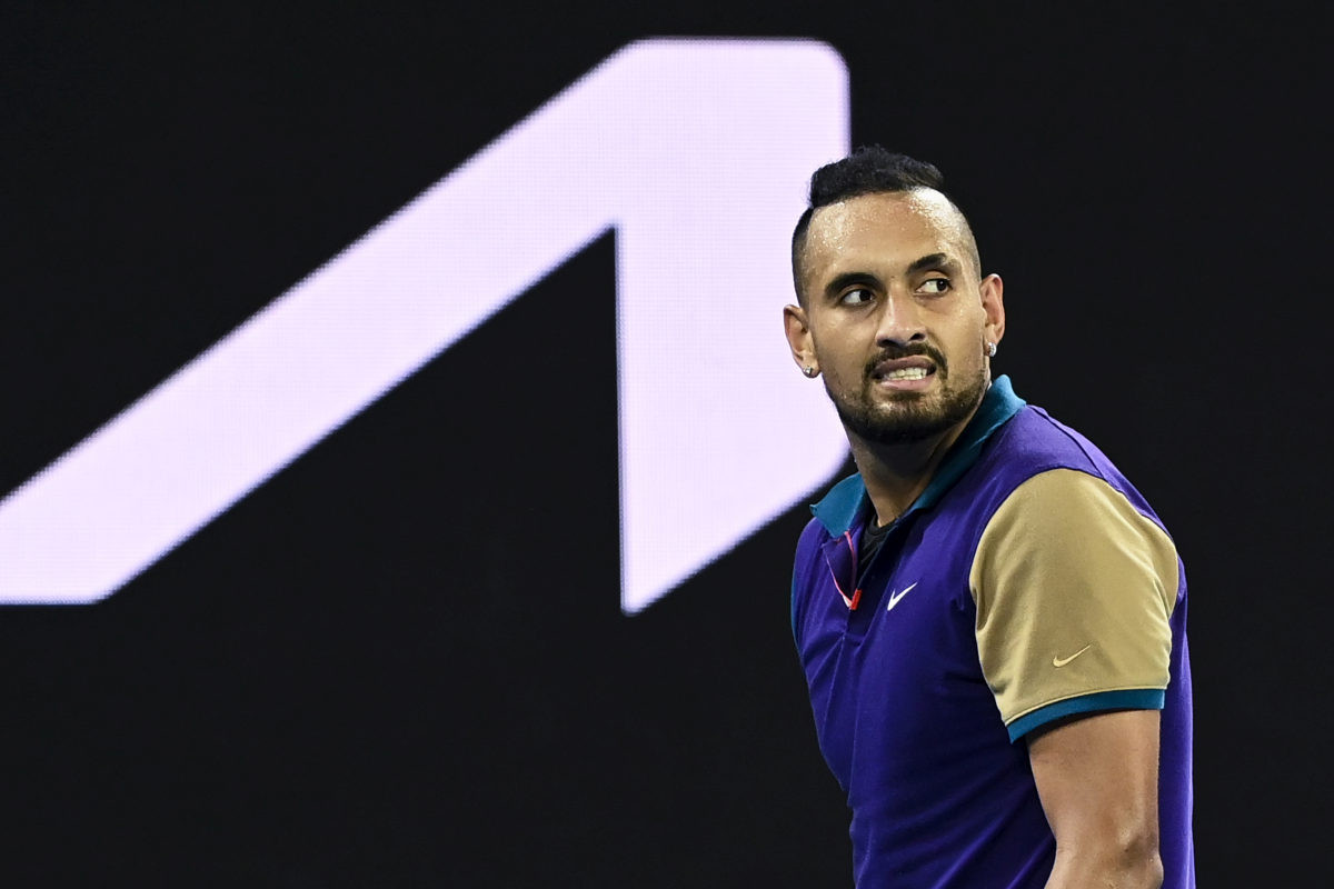 Nick Kyrgios osvojio prva dva seta, pa 'nestao' i ispao sa Australian Opena!