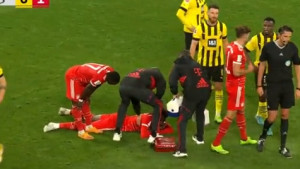 Alphonso Davies hitno prebačen u bolnicu