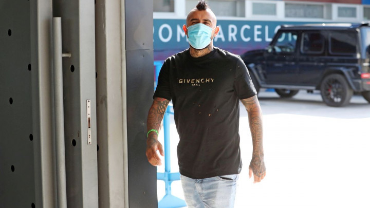 Koliko se Vidalu ide iz Barcelone najbolje pokazuje "apel" koji je uputio Pirlu