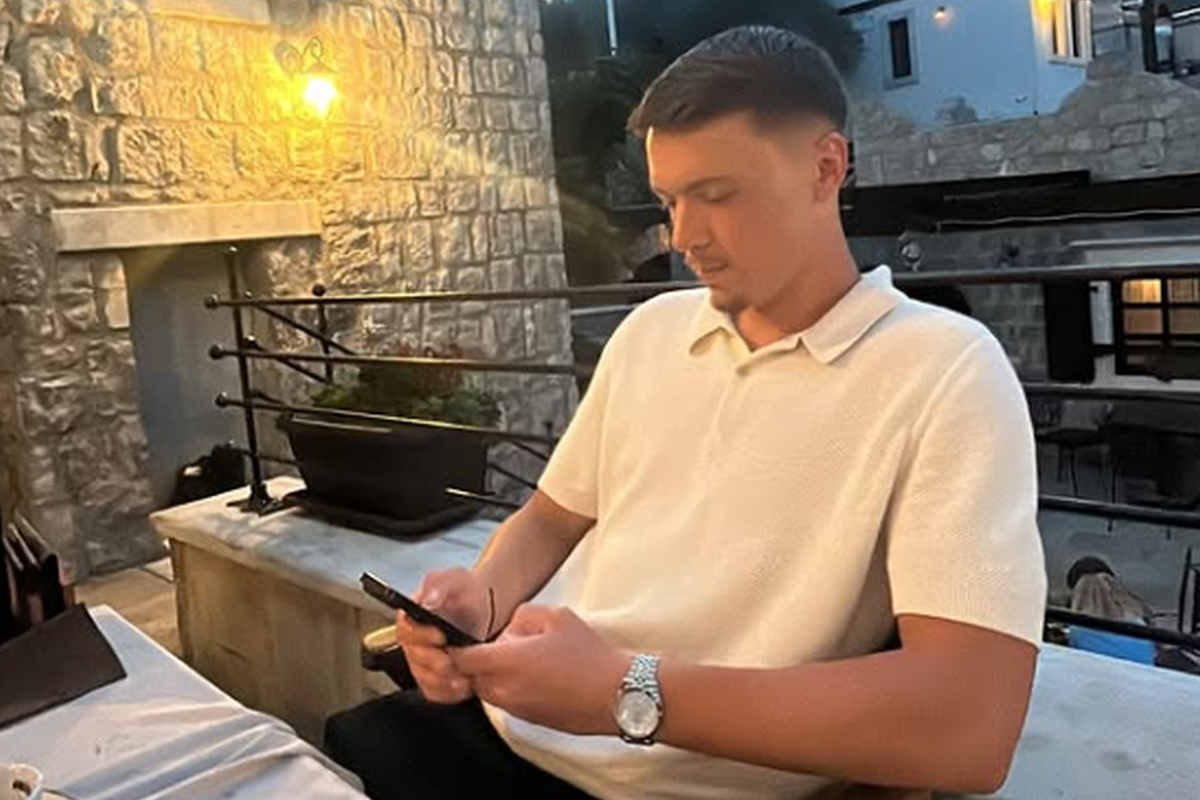 "Novi" Edin Džeko je zaglavljen i nekoliko miliona eura moglo bi ga "uništiti"