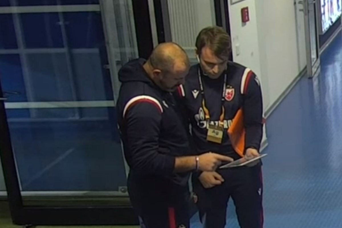 Dejan Stanković poslan na hlađenje, pa instrukcije davao iz tunela Dejan Stanković poslan na hlađenje, pa instrukcije davao iz tunela