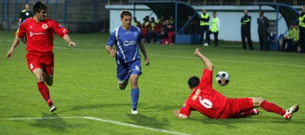 Zeba, Džafić i Lendrić prijete Fajiću Zeba, Džafić i Lendrić prijete Fajiću