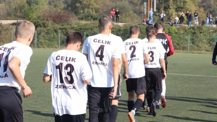 Omladinci Čelika uzalud čekali prevoz: Bilo je kasno da tražimo rješenje, da molimo roditelje...