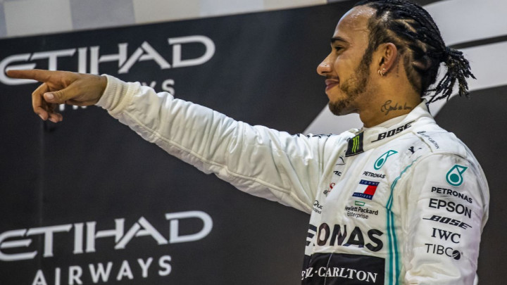 Hamilton stavio tačku na špekulacije da će promijeniti tim