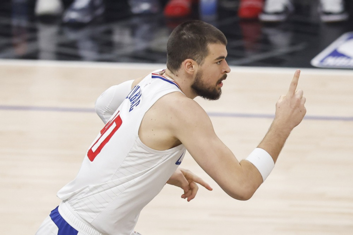 Zubac i društvo pregazili Maverickse u direktnom duelu za play-off Zubac i društvo pregazili Maverickse u direktnom duelu za play-off