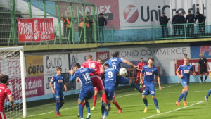Velić radio čuda na golu, Mladost odnijela bod sa Pecare