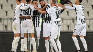 Bomba u Humskoj: Partizan vraća "odbjeglog sina"!