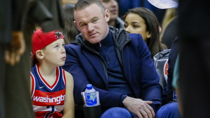 Englezi otkrili pozadinu povratka Waynea Rooneyja: Izgubit će milione, ali...