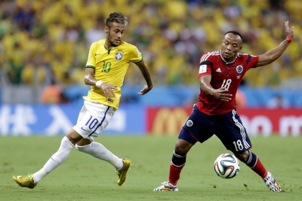 Zagrljaj Neymara i Zunige pred početak utakmice