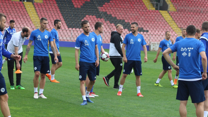 Reprezentativci BiH u opuštenoj atmosferi odradili trening na Bilinom polju