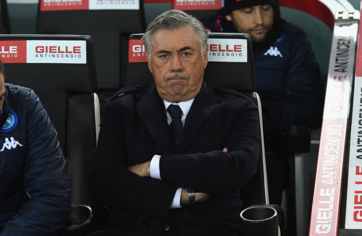 Agonija Napolija se nastavlja: Ancelotti i sedmu utakmicu zaredom bez pobjede u Seriji A Agonija Napolija se nastavlja: Ancelotti i sedmu utakmicu zaredom bez pobjede u Seriji A