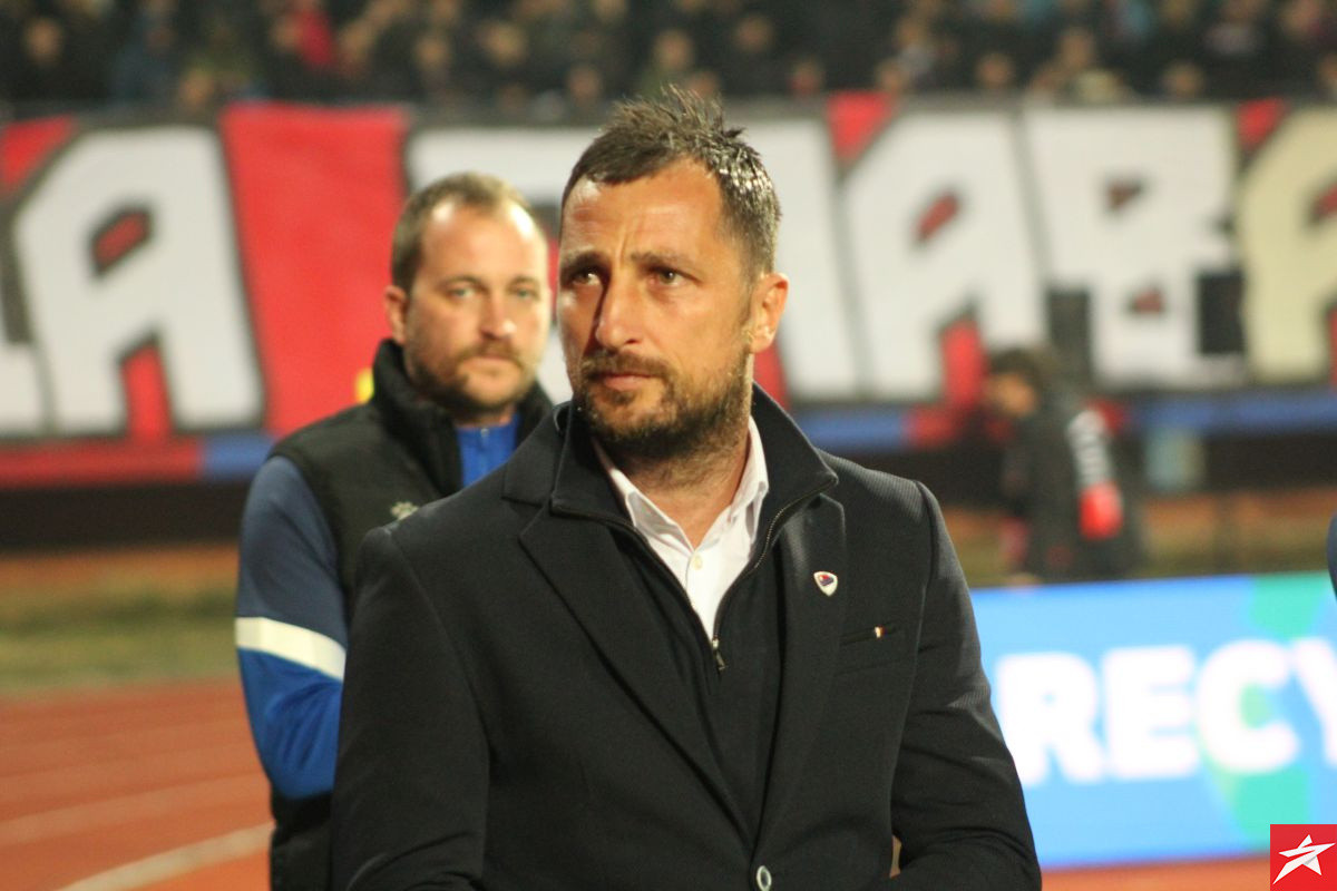 Bojan Puzigaća vjeruje u ekipu Borca: "Želimo pobijediti sve do kraja sezone" Bojan Puzigaća vjeruje u ekipu Borca: "Želimo pobijediti sve do kraja sezone"